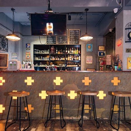 Dalian Buzz Light Year Youth Hostel Εξωτερικό φωτογραφία