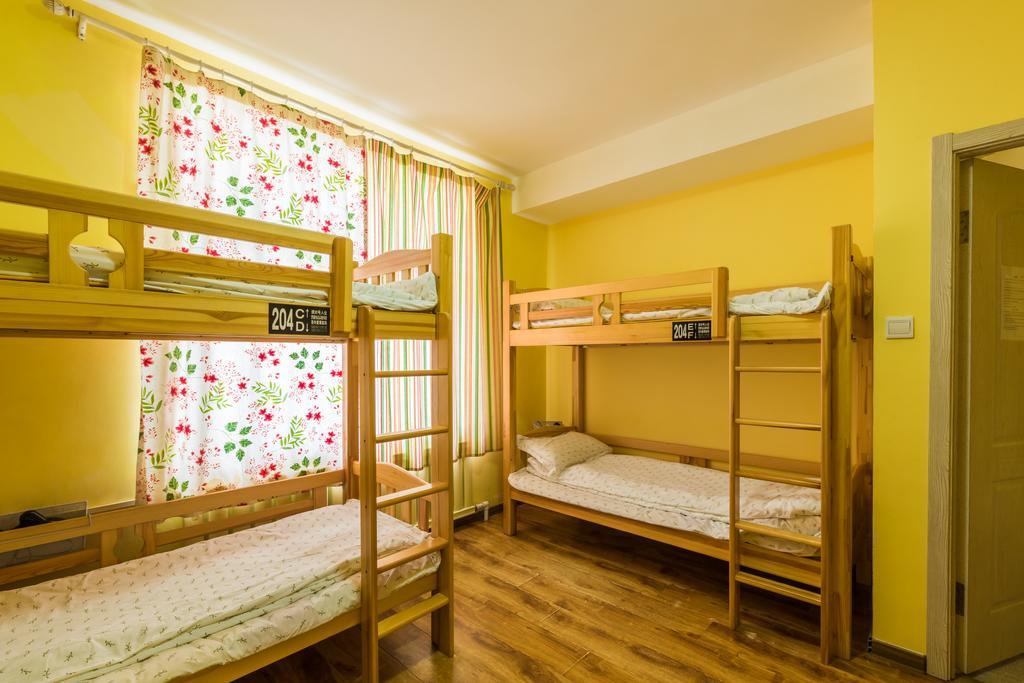 Dalian Buzz Light Year Youth Hostel Εξωτερικό φωτογραφία