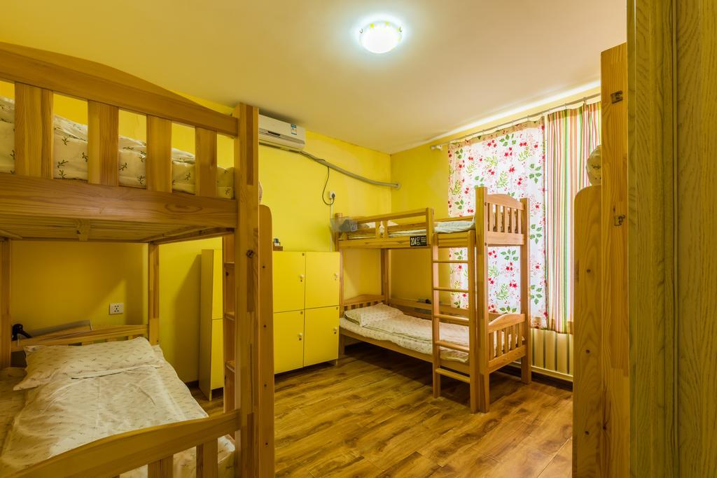 Dalian Buzz Light Year Youth Hostel Εξωτερικό φωτογραφία