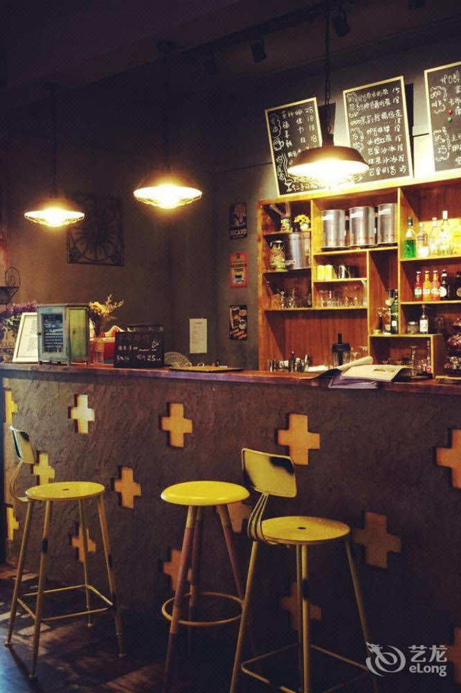 Dalian Buzz Light Year Youth Hostel Εξωτερικό φωτογραφία